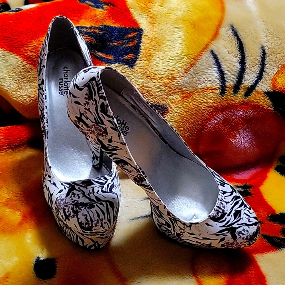 Sz 8 Zebra Print Charlotte Russo Heels